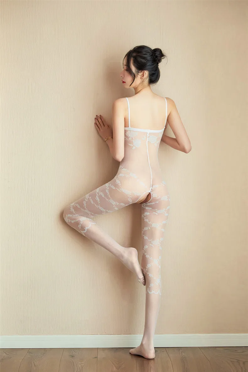 Stockings & Fishnet Style 8632 | Wholesale Lingerie view 24